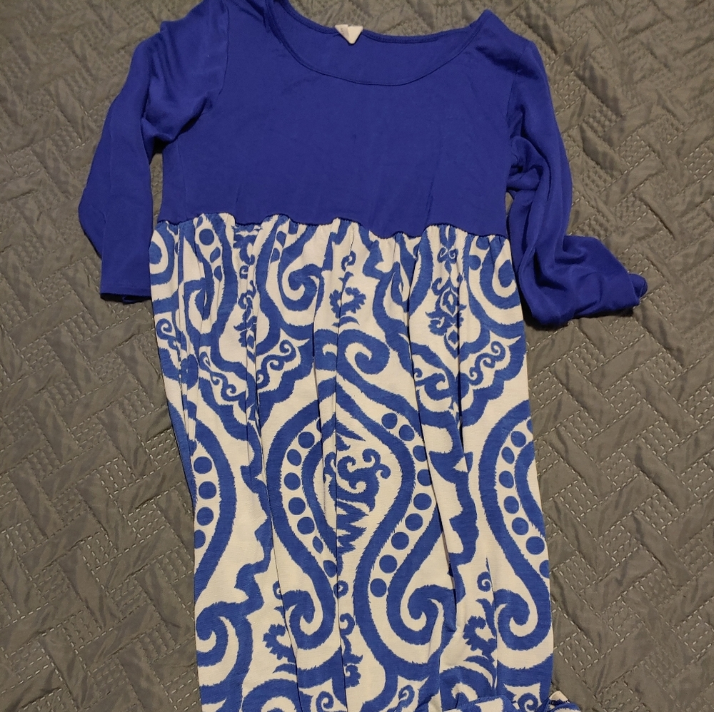 Maternity short sleeve maxi dress